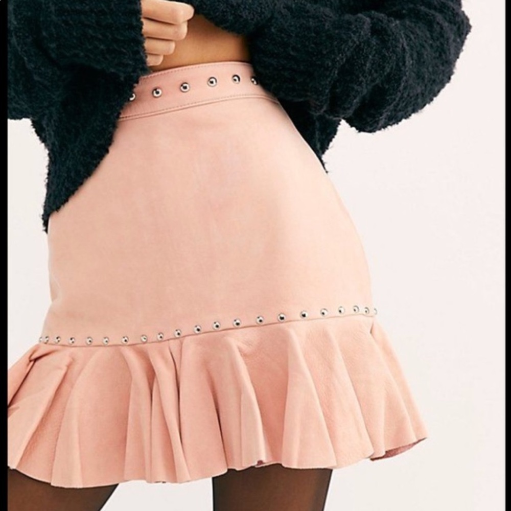 NWT Understated Leather - pink skirt